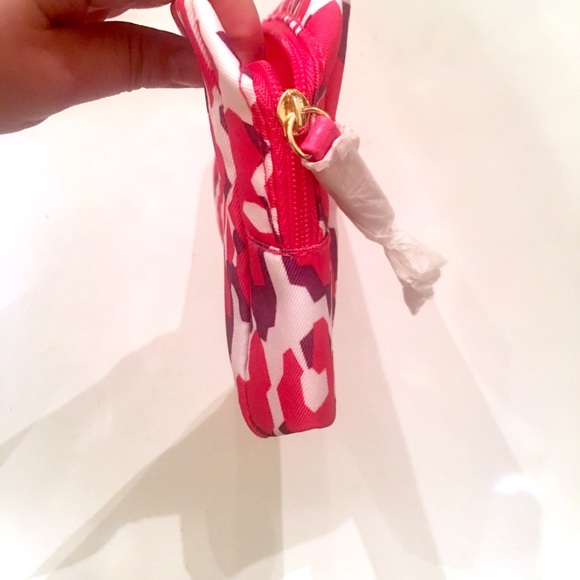 ESTEE LAUDER Pink Animal Print Cosmetic Bag - Picture 2 of 7